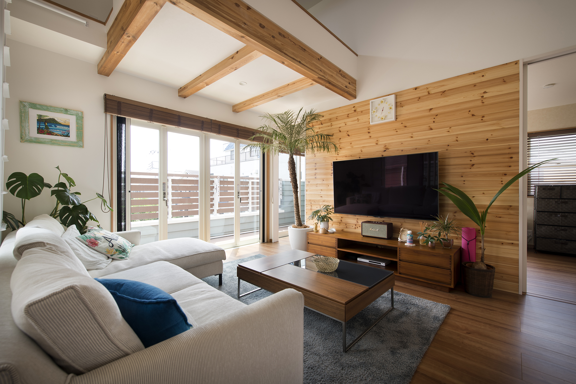 無垢材をあしらうフルリフォーム