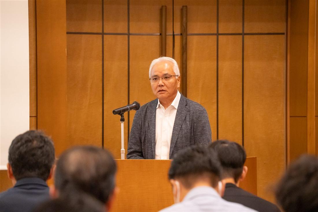 人事部門の発表